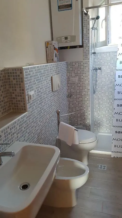 Room & Breakfast Passo Buole Ρέτζιο Εμίλια